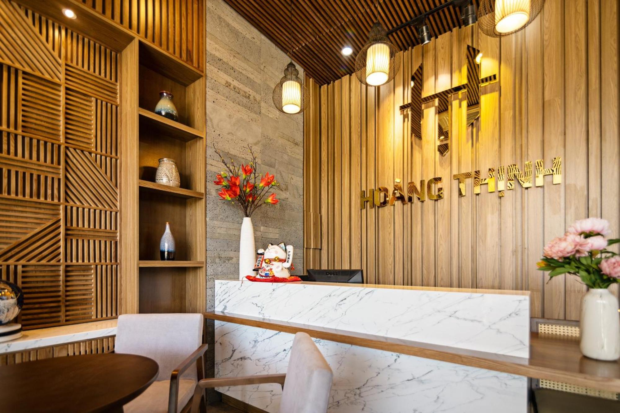 Hoang Thinh Hotel & Apartment Danang Exterior photo
